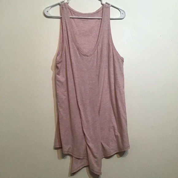 Lululemon Knot A Problem Tank
Heathered Petals - Picture 6 of 8